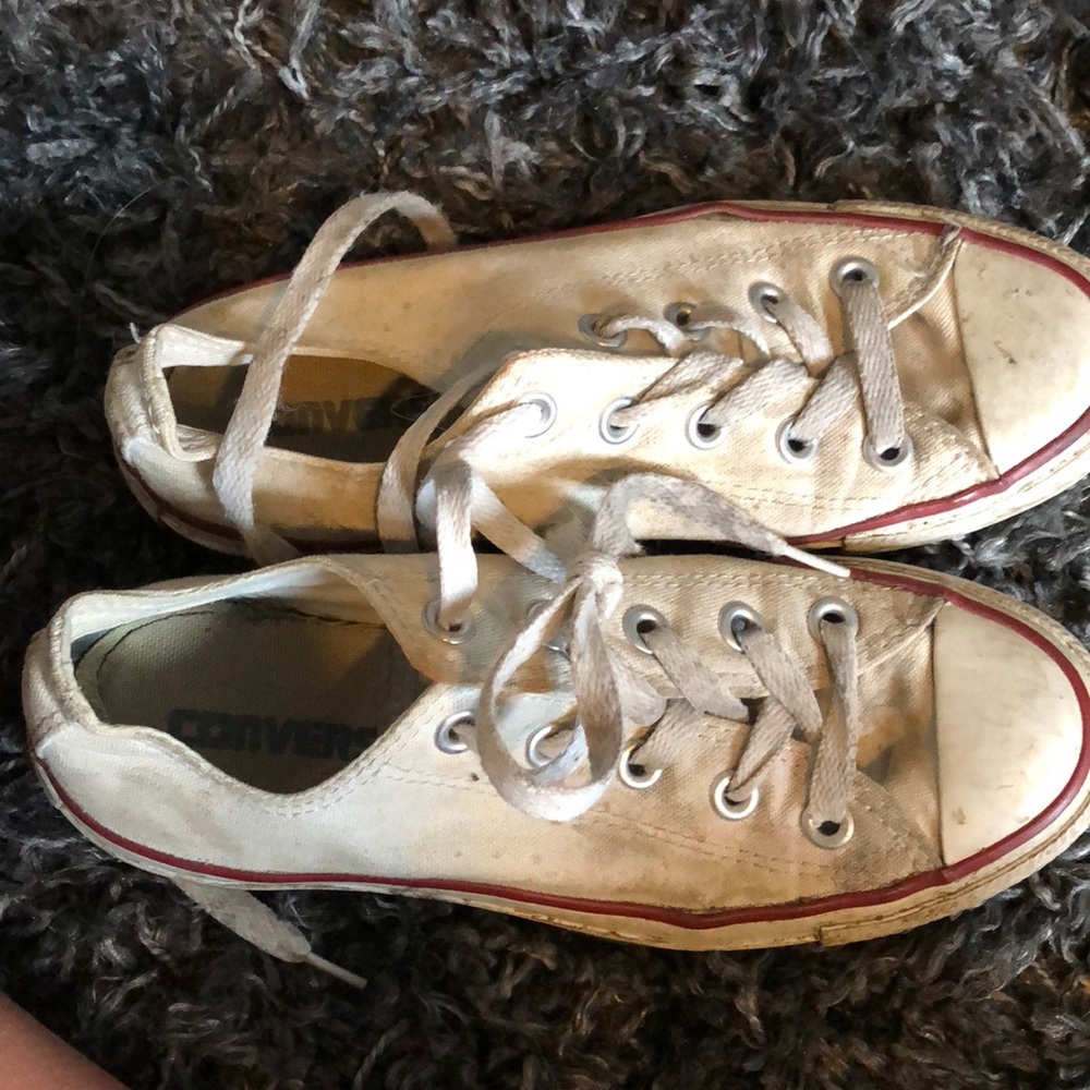 White converse